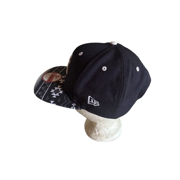 New Era 9Fifty Original Fit Snapback Cap NY Yankees Navy Blue & White Adjustable - Picture 2 of 6